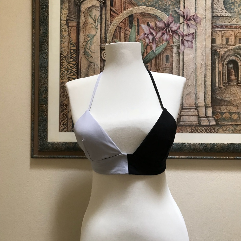Victoria’s Secret Swimsuit Top Black Grey Size S/P
